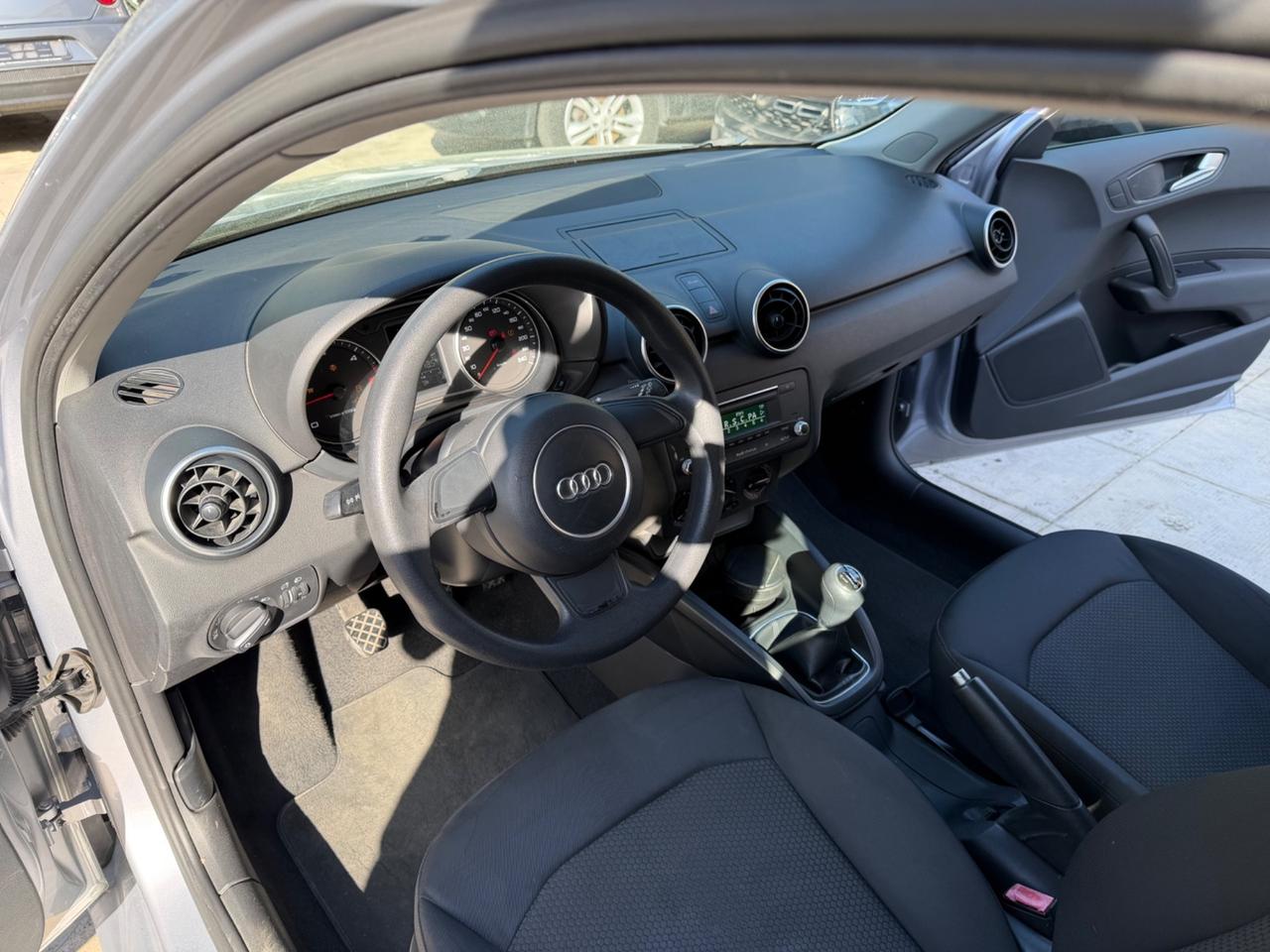 Audi A1 SPB 1.4 TDI ultra Metal plus