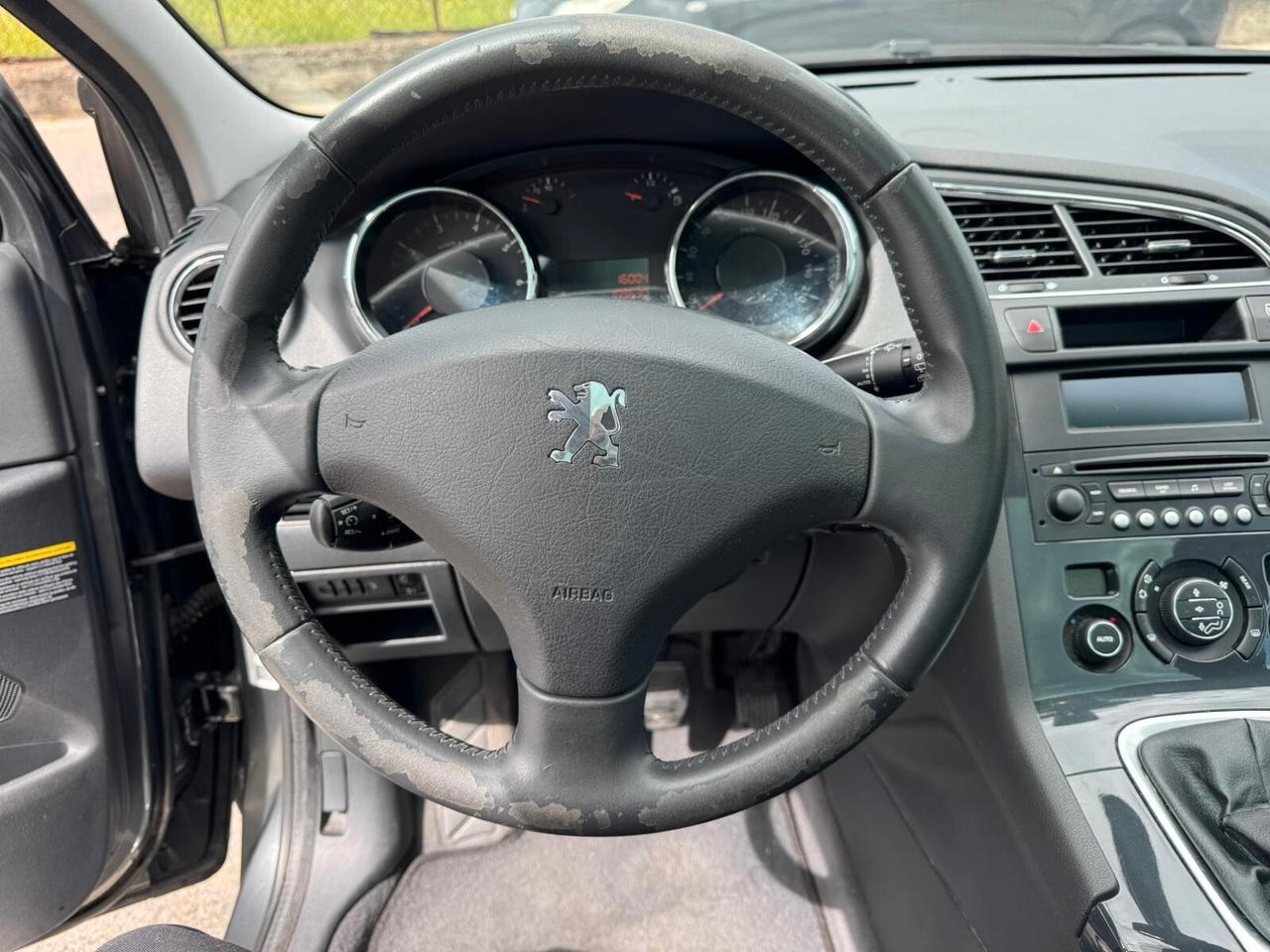 Peugeot 5008 1.6 120CV Premium