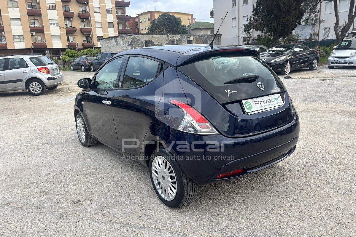 LANCIA Ypsilon 1.2 69 CV 5 porte GPL Ecochic Gold