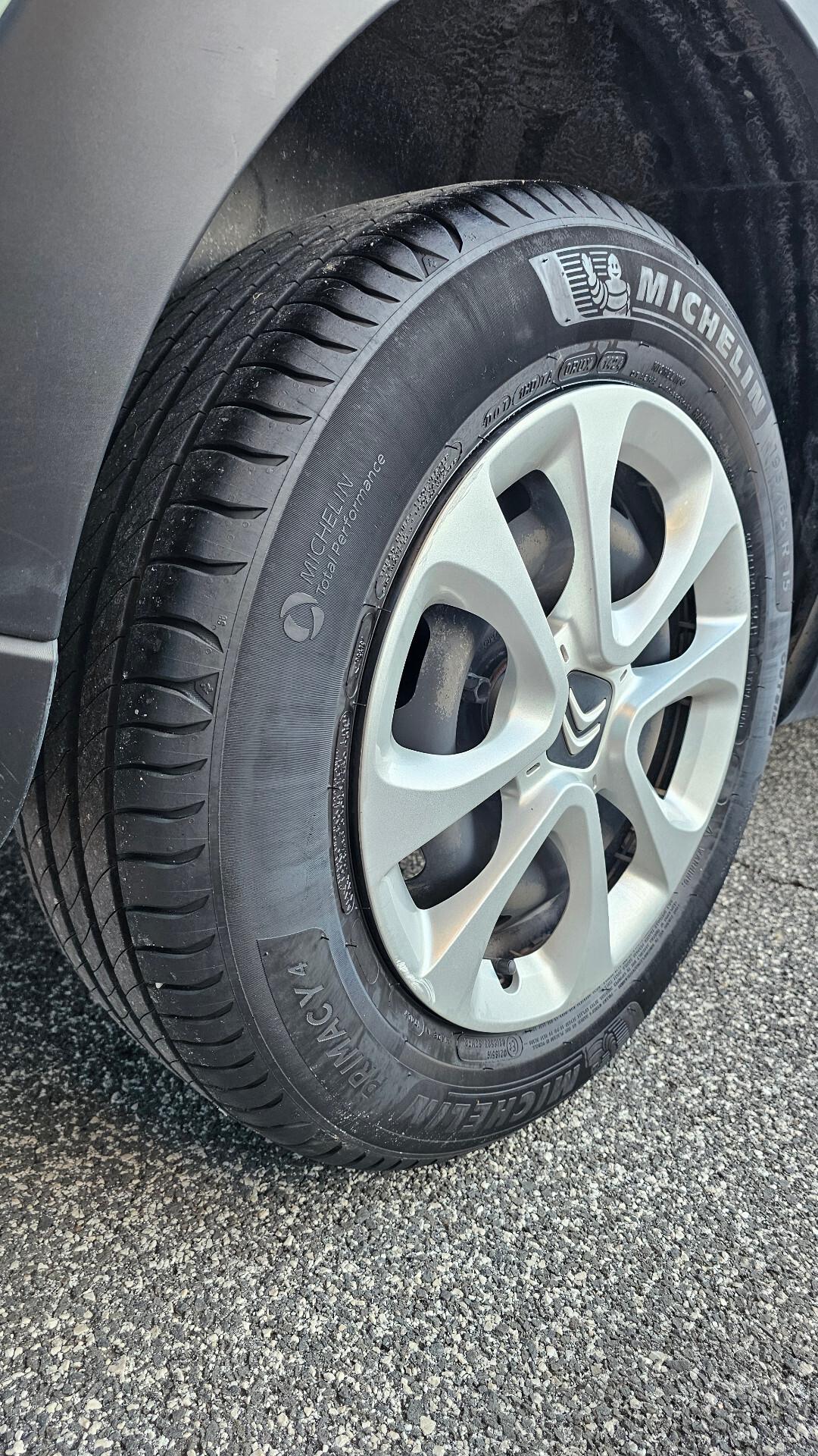 Citroen C3 PureTech 82 S&S GRAPHIC UNIPRO' CINTA SOSTITUITA ANDROID