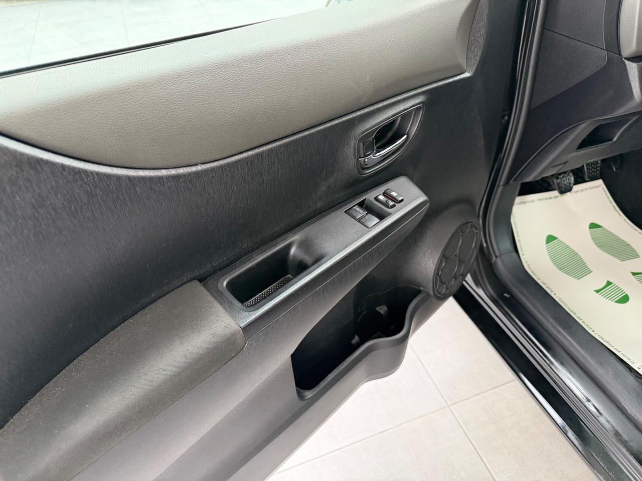 Toyota Yaris 1.4 D-4D 5 porte Active