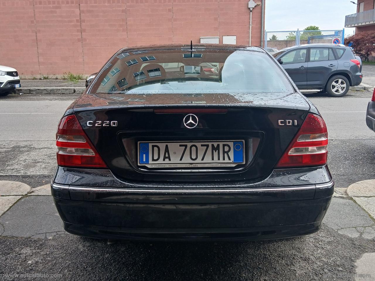 MERCEDES-BENZ C 220 CDI Elegance