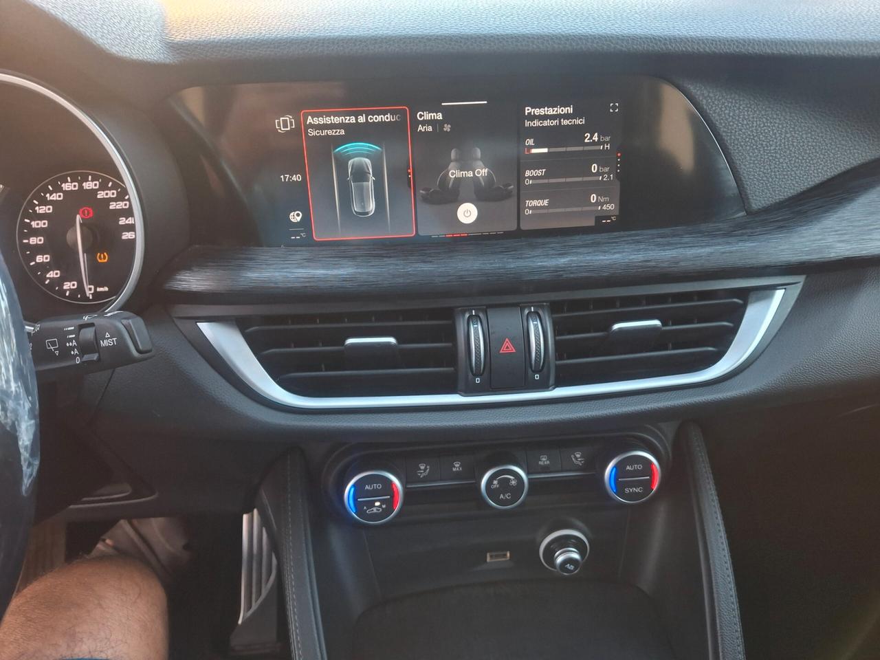 Alfa Romeo Stelvio 2.2 Turbodiesel 190 CV AT8 Q4 Business