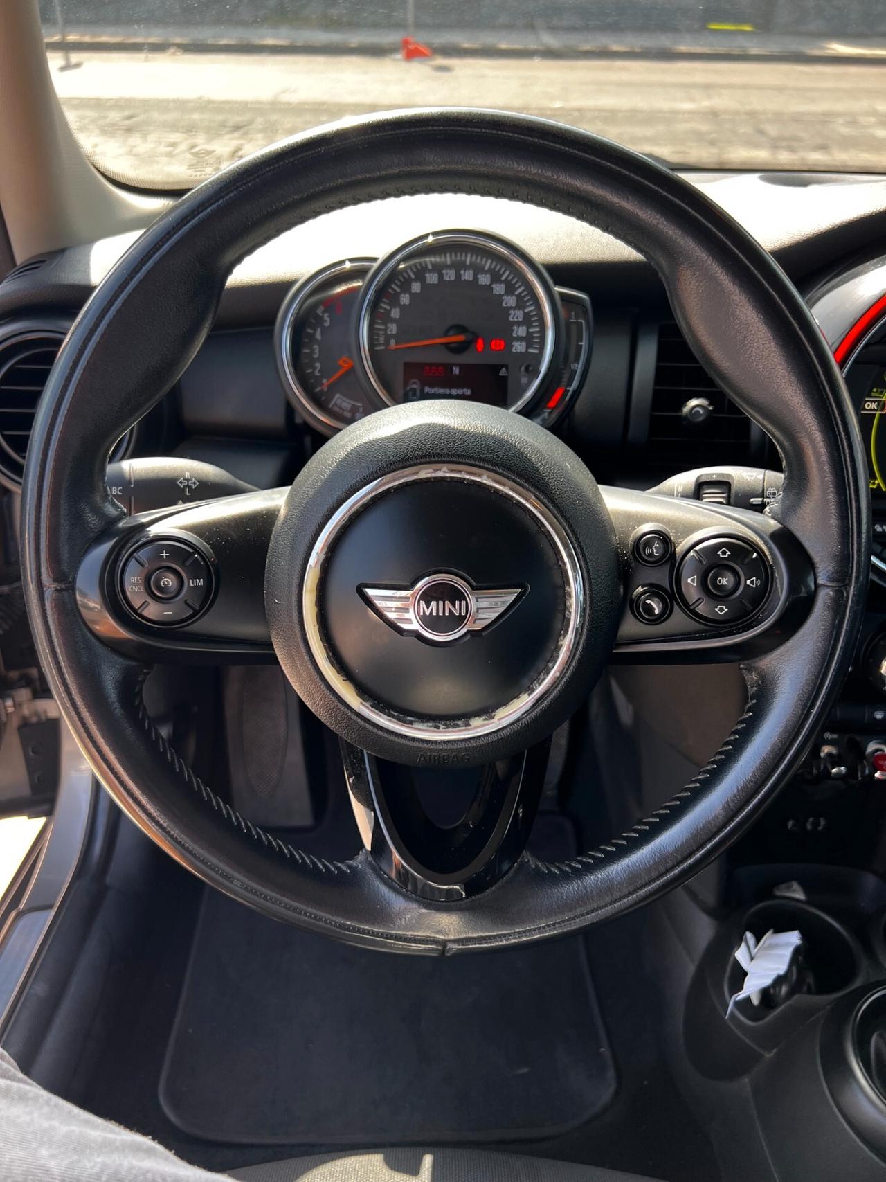 Mini 1.5 One D Hype 5 porte