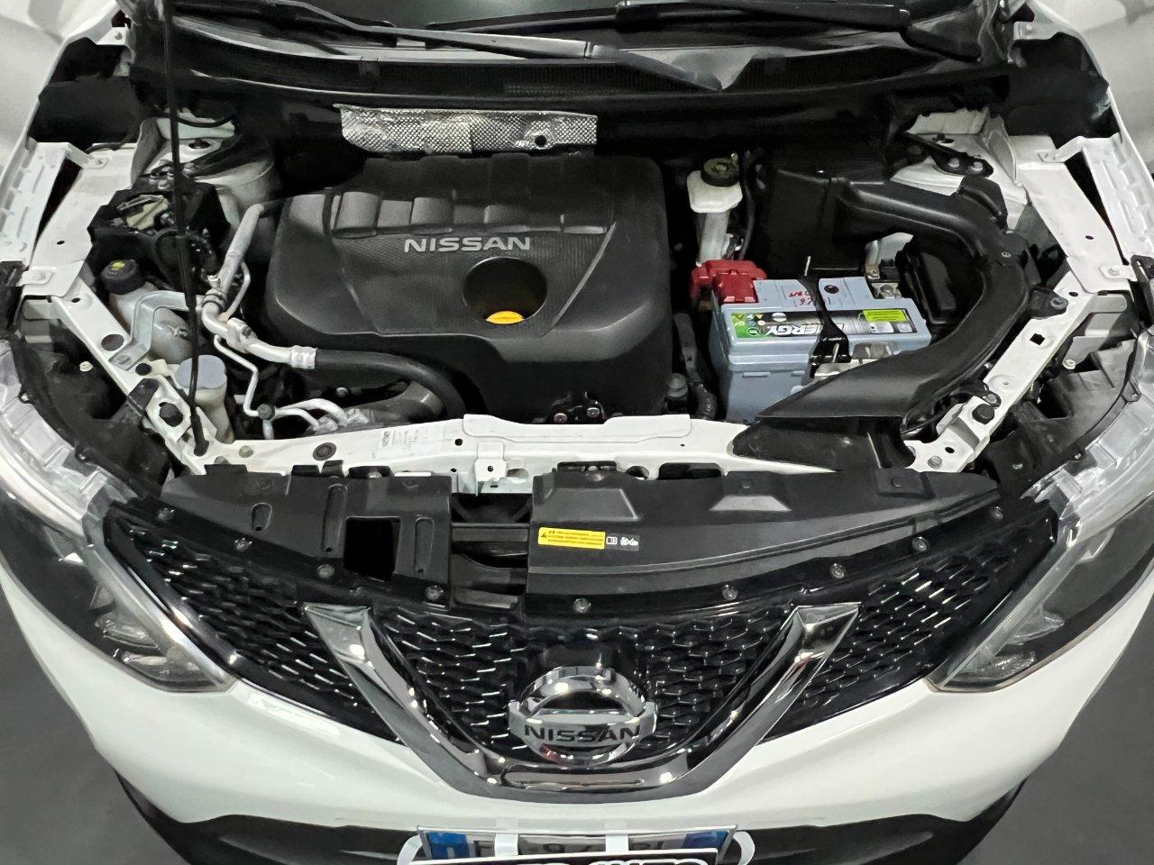 Nissan Qashqai 1.5 dci Tekna 110cv E6 TETTO PANORAMICO