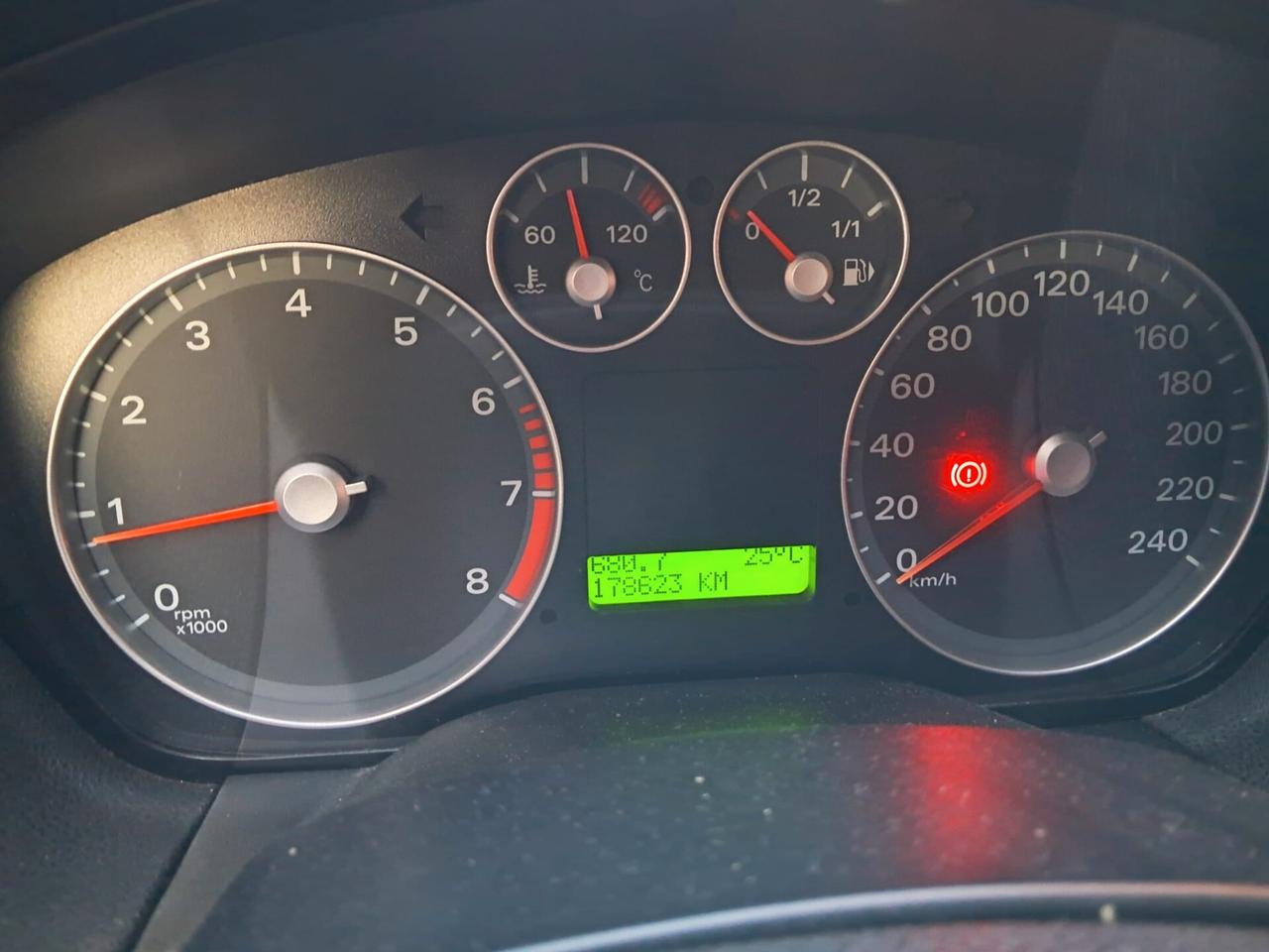 Ford Focus C-Max Focus 1.6 Ti-VCT (115CV) Coupé