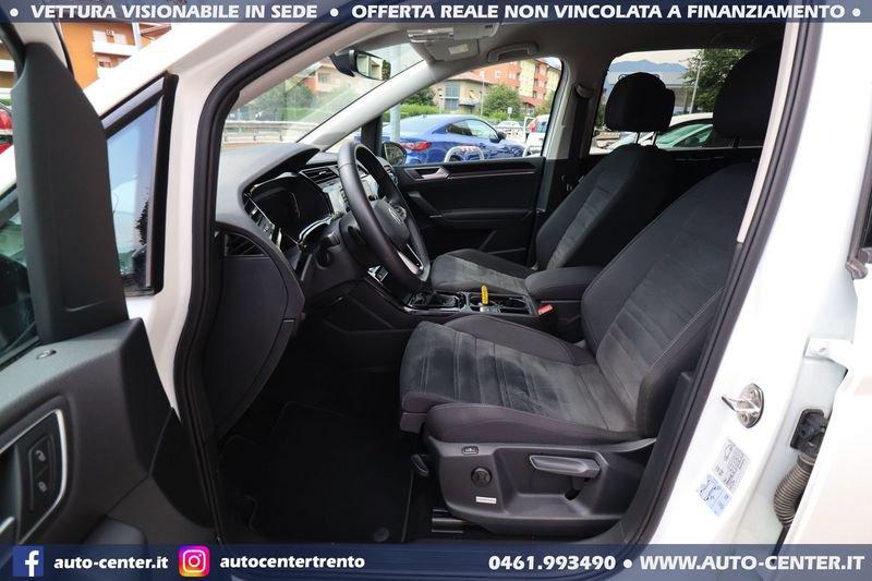 Volkswagen Touran 2.0 TDI DSG Executive R-LINE 7 POSTI RLINE