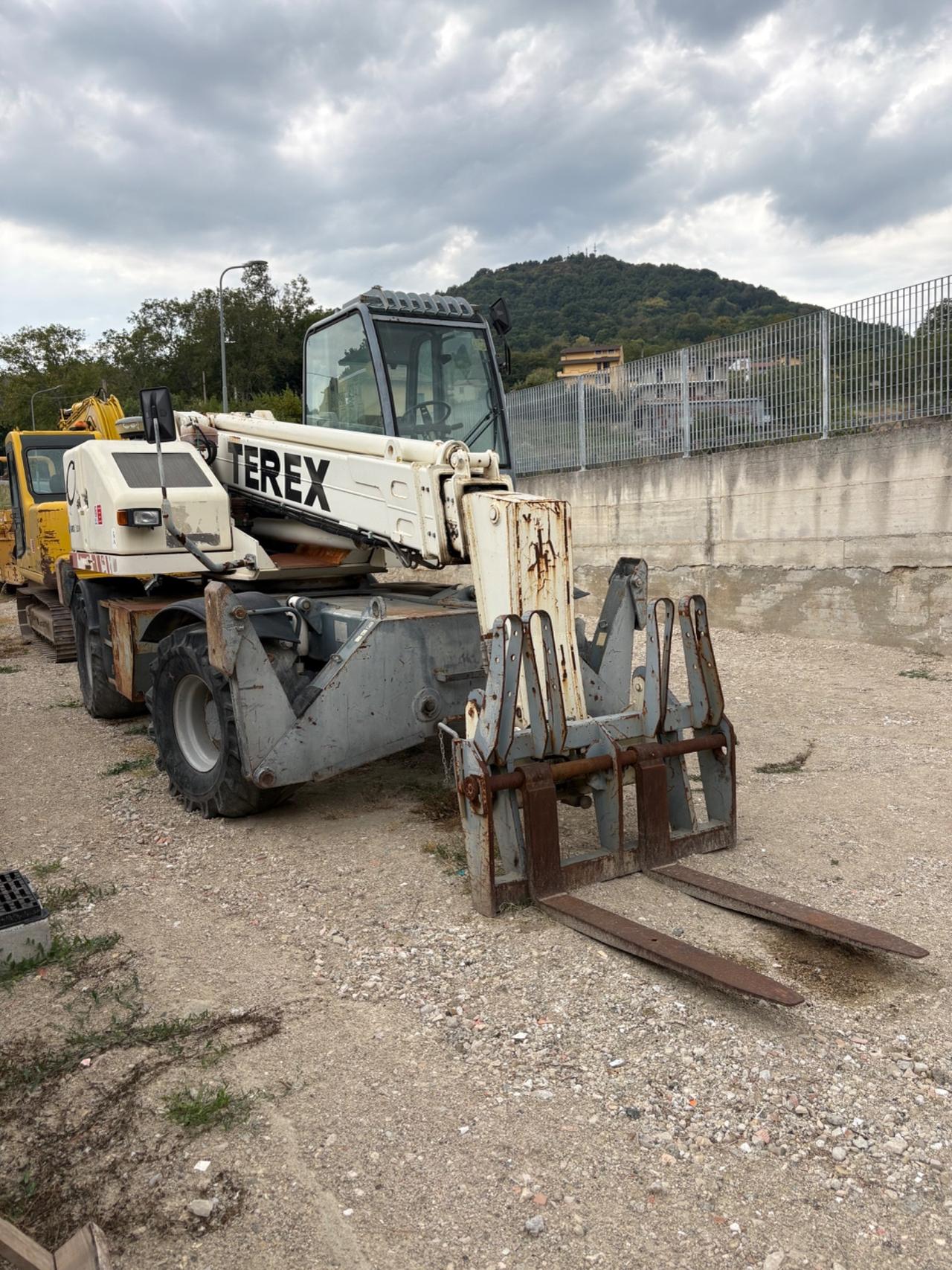 Telescopico Terex 3514