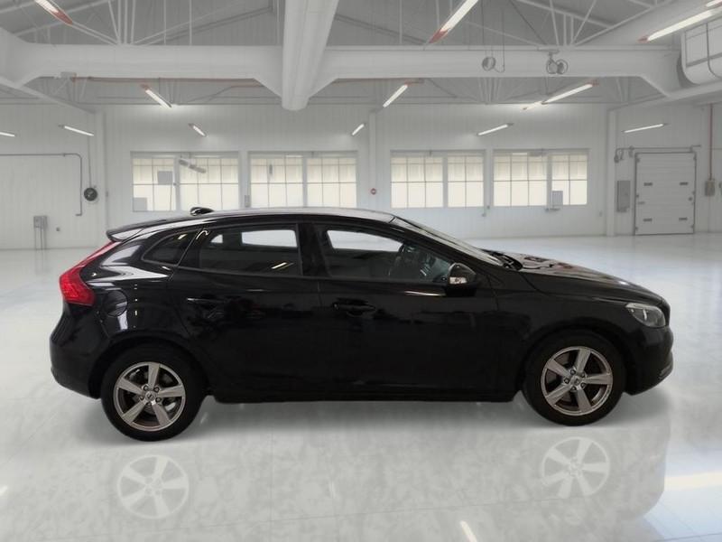 VOLVO V40 D2 Geartronic Business 5 PORTE BERLINA