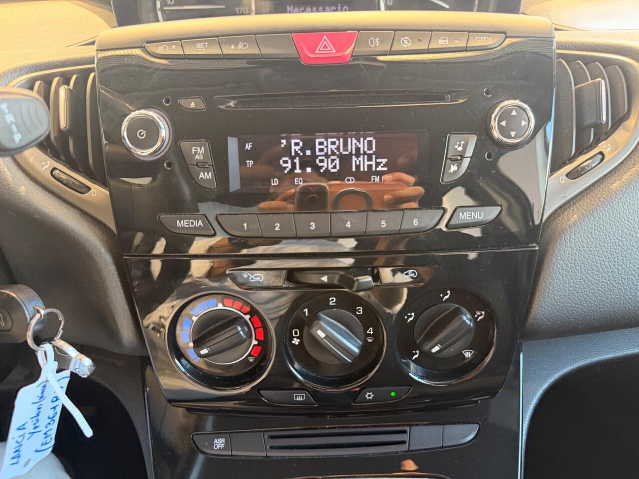Lancia Ypsilon 1.2 69 CV 5 porte S&S Platinum