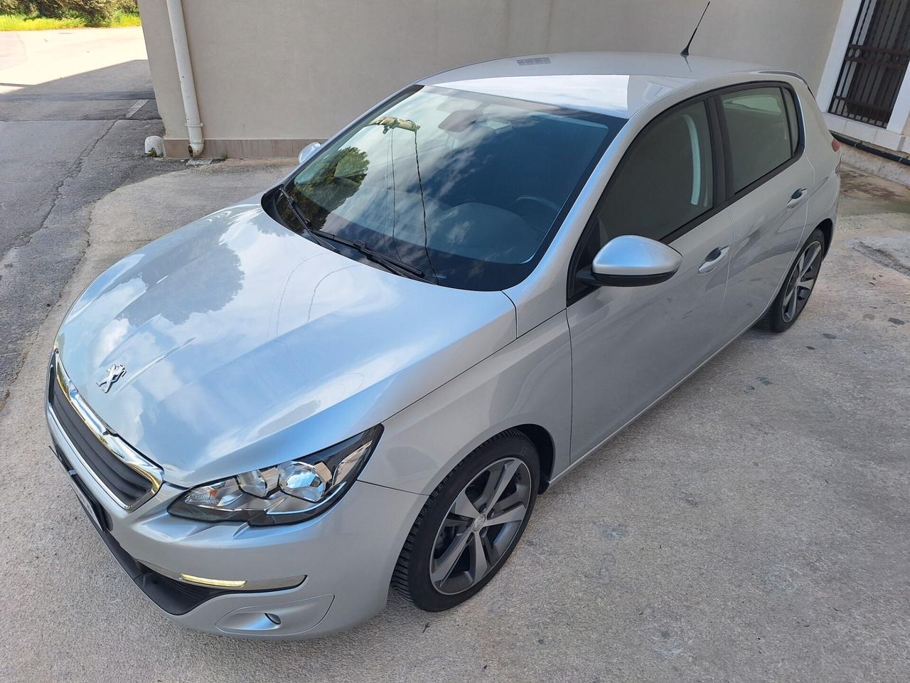 Peugeot 308 1.6 HDi "BERLINA" 114000 KM 2014