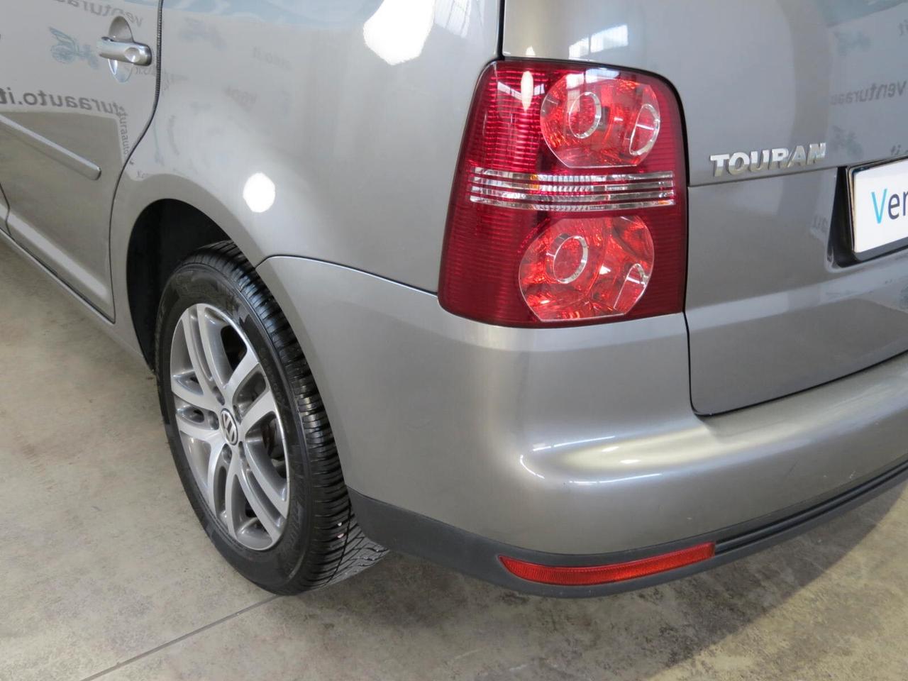 Volkswagen Touran 1.6 Trendline Bifuel G