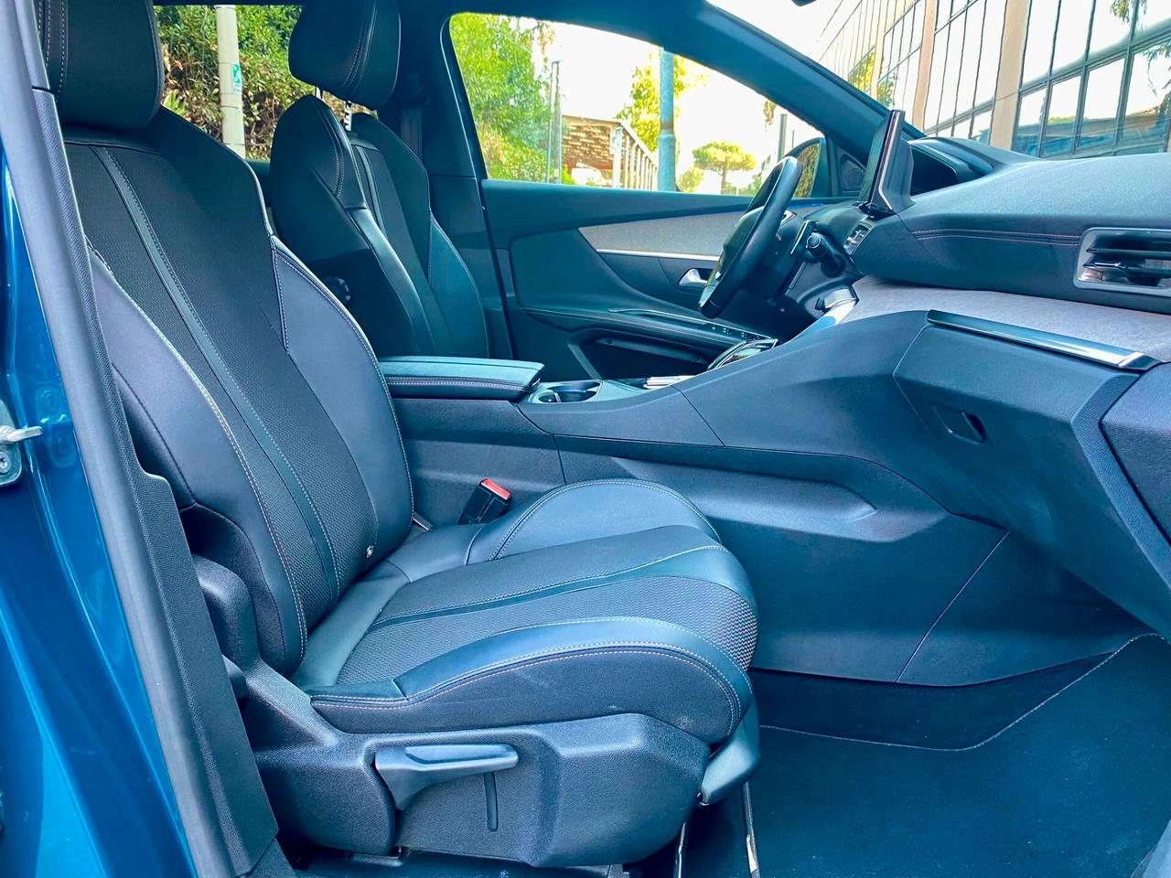 Peugeot 3008 BlueHDi 130 GT Pack -GARANZIA