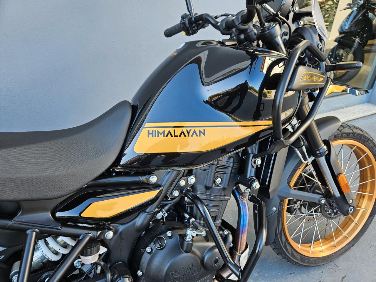 Royal Enfield Himalayan 450 - 2025