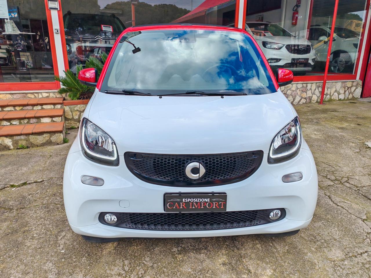 Smart Fortwo 1,0 benzina 05/2017 Cv70