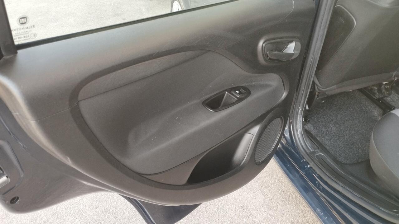 Fiat Punto 1.3 MJT II S&S 95 CV 5 porte Street