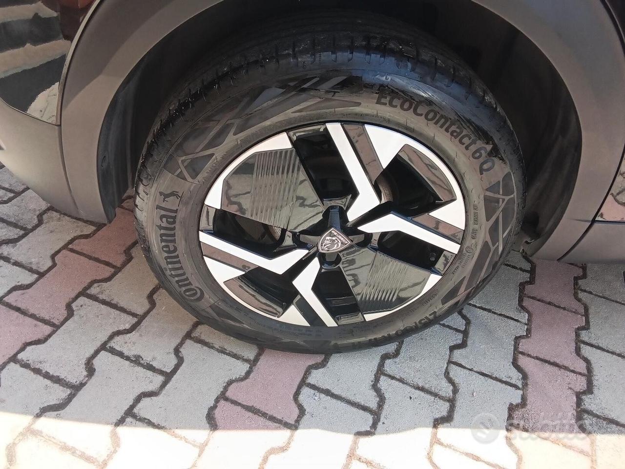 Peugeot 2008 1.2 PureTech kw74 (+gpl) garanzia 6 a