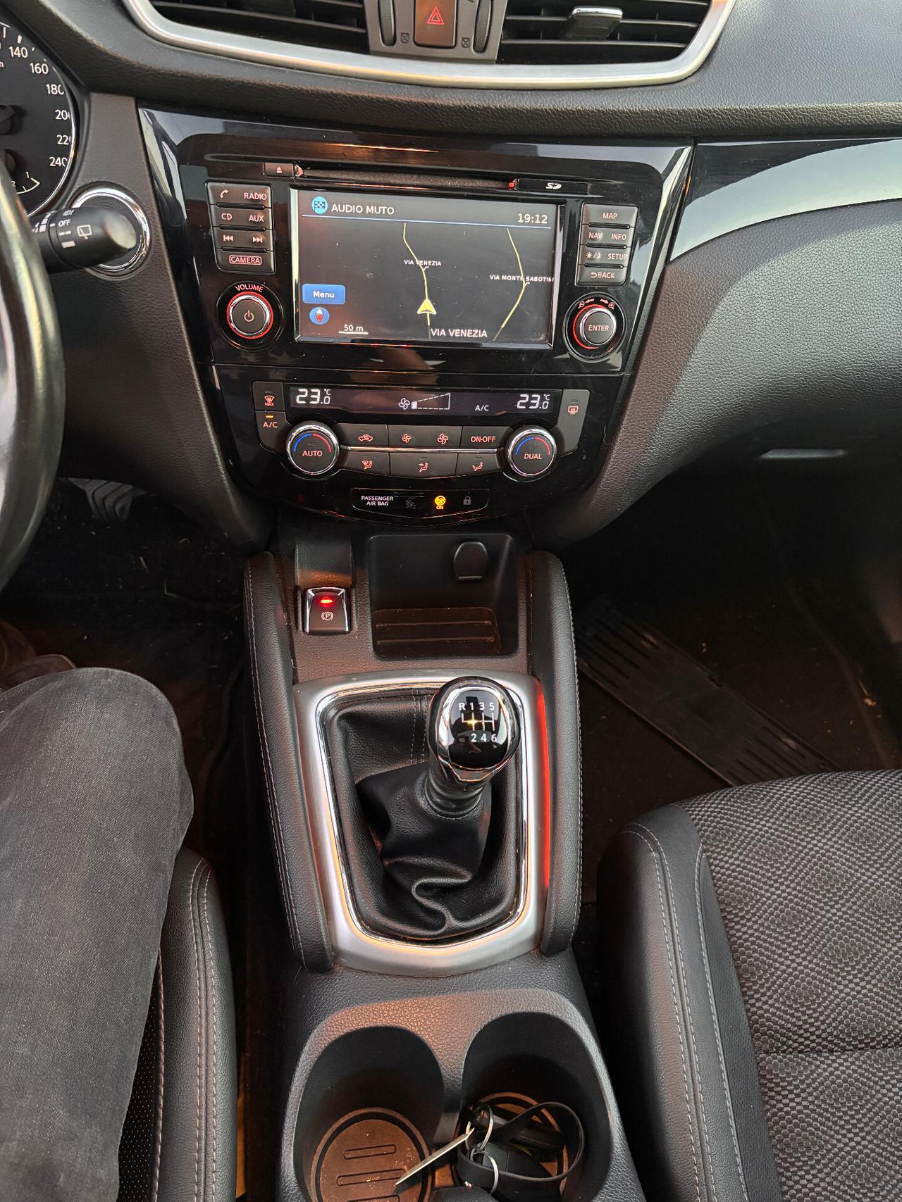 Nissan Qashqai 1.5 dCi Tekna