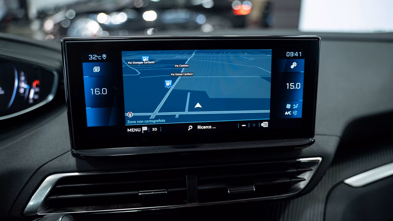 Peugeot 5008 1.5 BLUEHDI ALLURE PACK EAT8 7 POSTI S&S 131 CV AUTO VIRTUAL FULL OPTIONAL