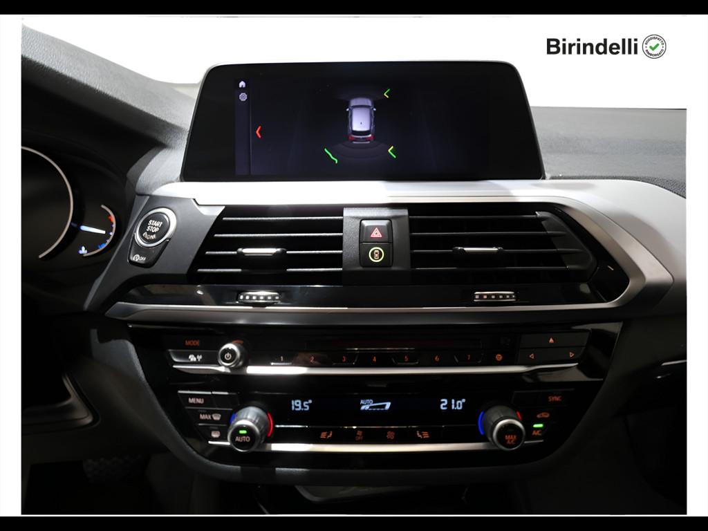 BMW X3 (G01/F97) - X3 sDrive18d Business Advantage