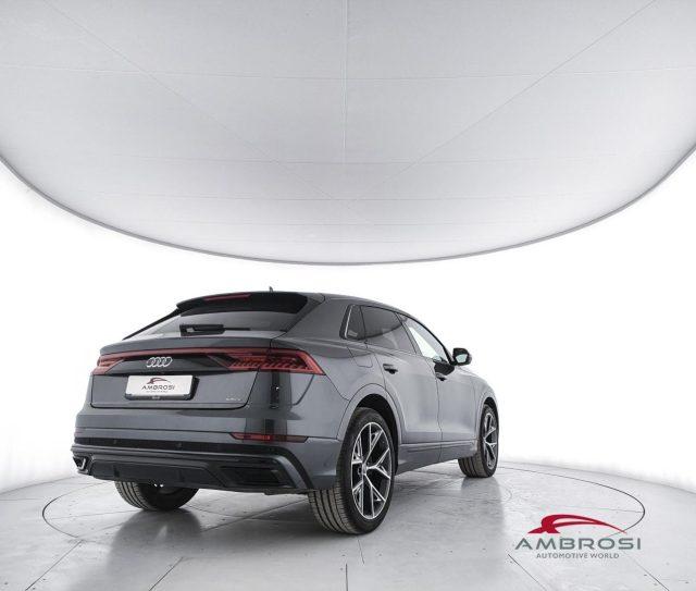 AUDI Q8 Q8 50 TDI 286 CV quattro tiptronic Sport