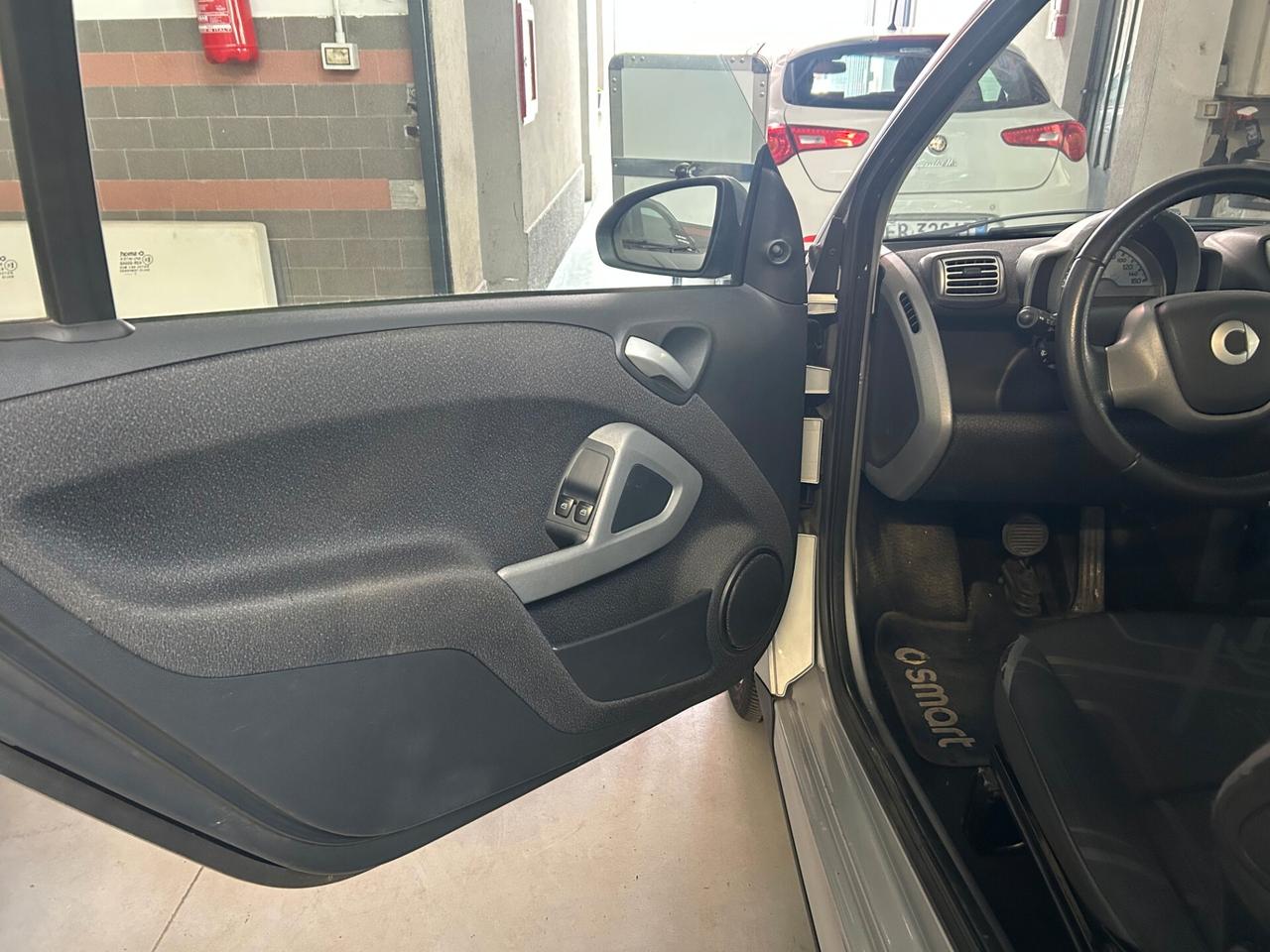 Smart ForTwo 1000 62 kW coupé passion