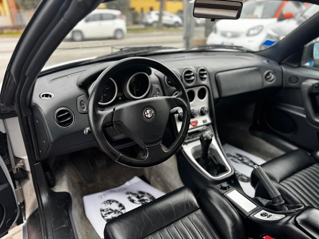 Alfa Romeo GTV Spider 2.0i V6 turbo cat L