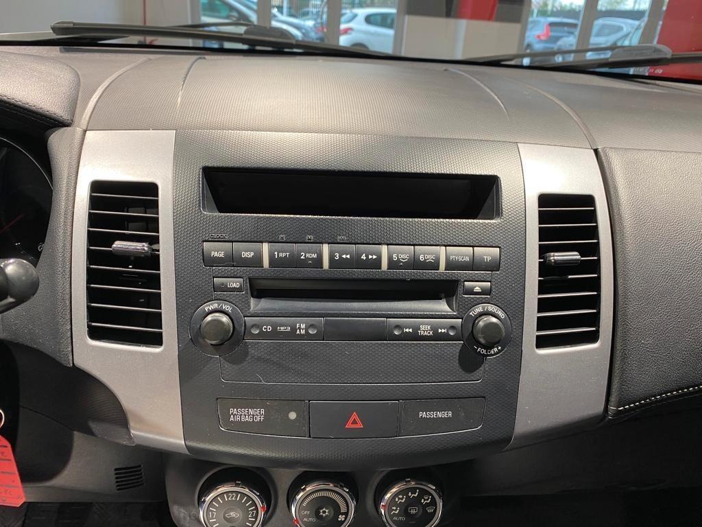 Citroen C-Crosser 2.2 Diesel - 2011