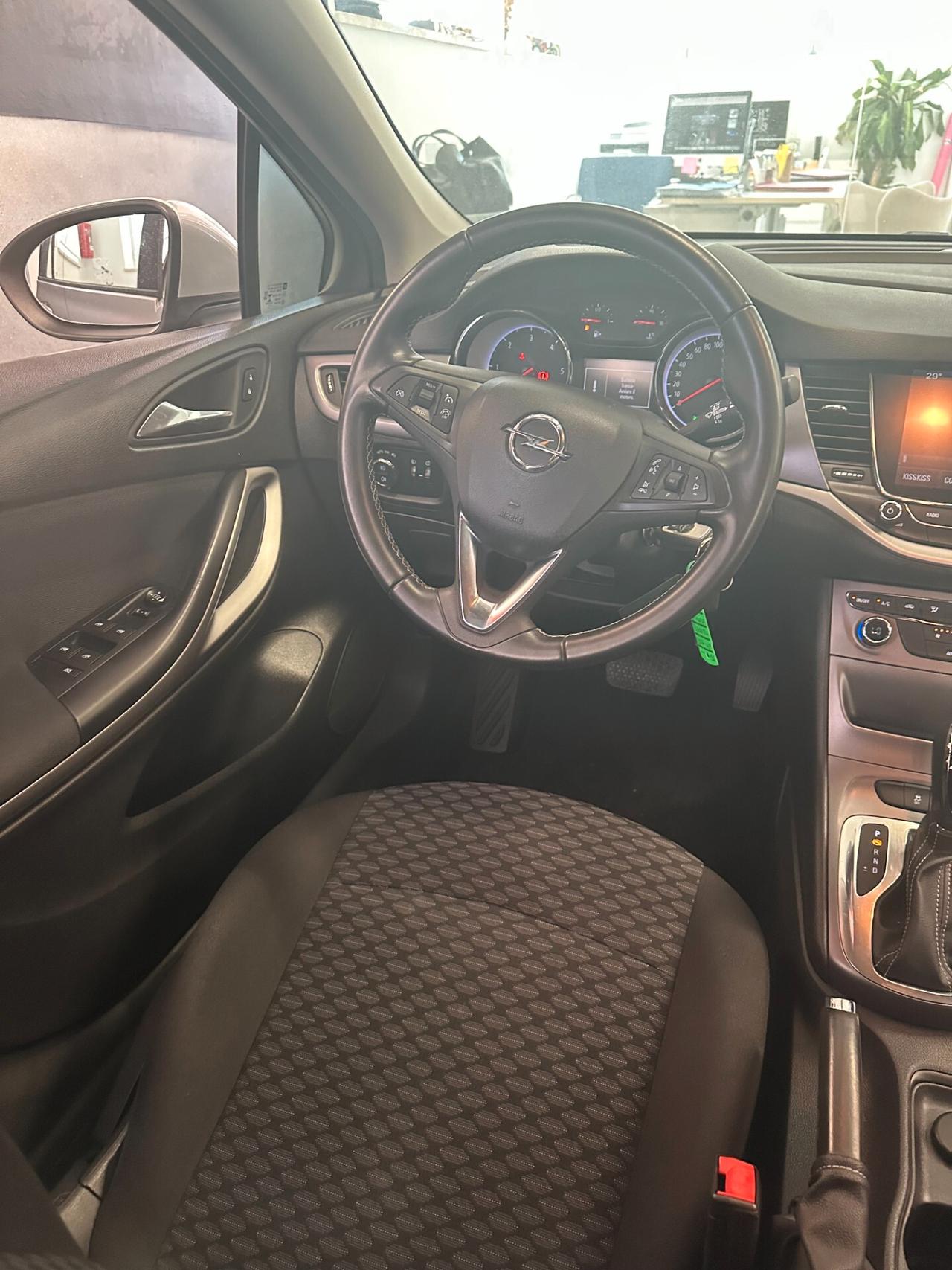 Opel Astra 1.6 CDTi 136CV aut. Sports Tourer Innovation