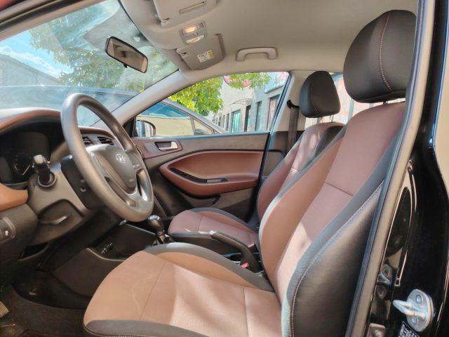 HYUNDAI i20 1.4 5 porte Comfort NEOPATENTATI PREZZO REALE