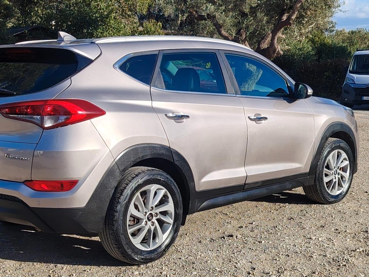 Hyundai Tucson 2017 - 1.7 crdi camb.aut. lb automobili