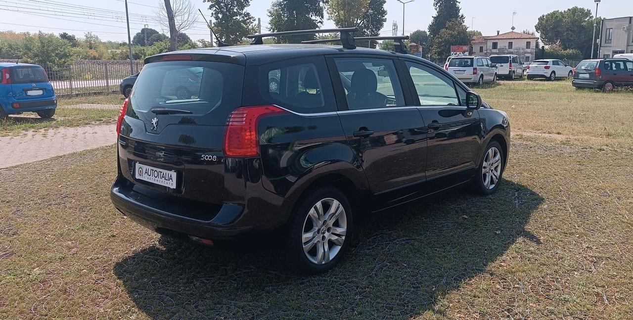 Peugeot 5008 1.6 HDi 112CV