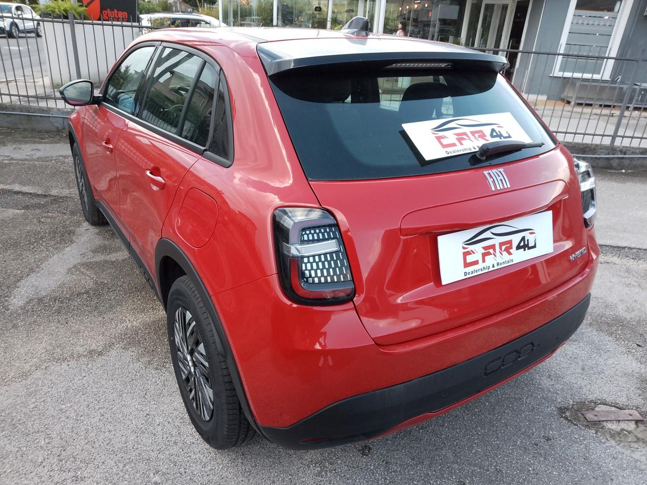 Fiat 600 Hybrid 136 CV DCT POCHI KM