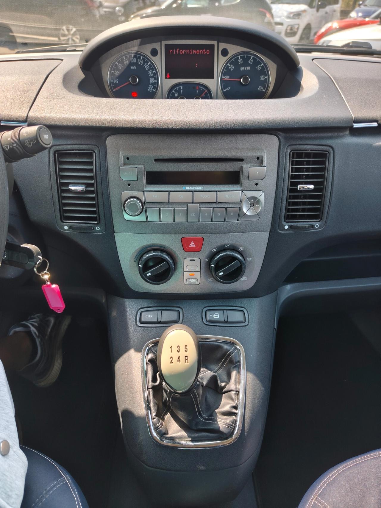 Lancia MUSA 1.6 Multijet Poltrona Frau