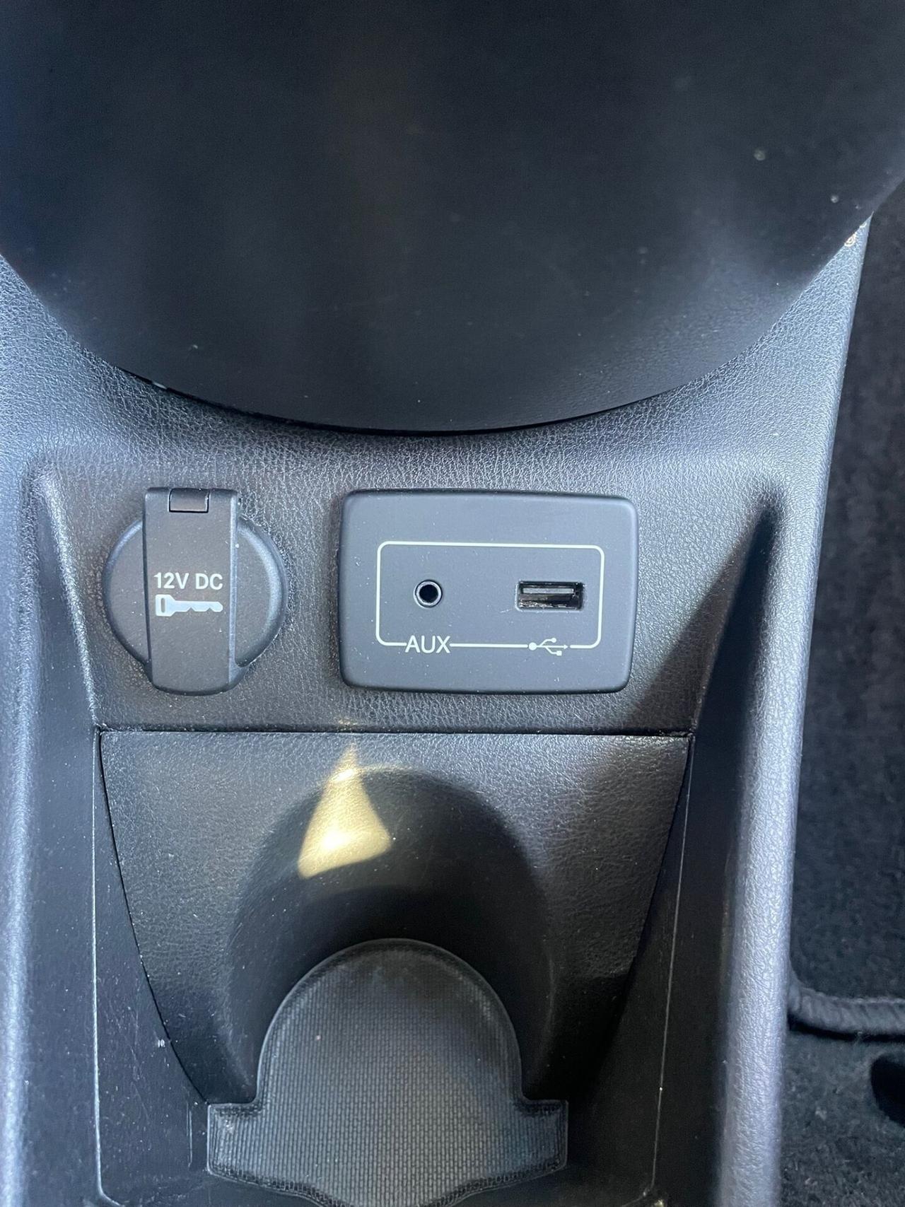 Lancia Ypsilon 1.2 69 CV 5 porte Gold