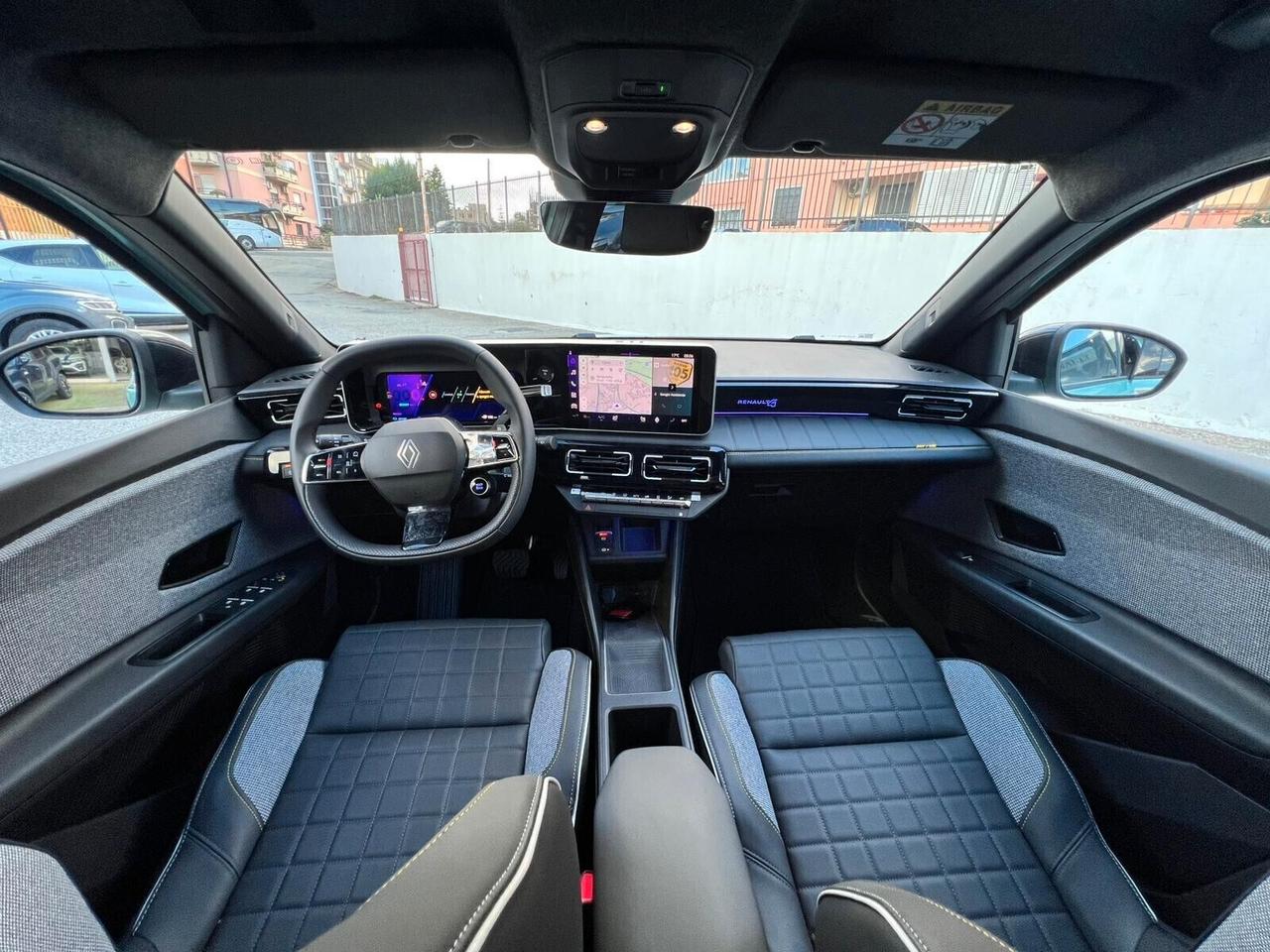 Renault 4 E-Tech Electric 150 CV Comfort Range Iconic