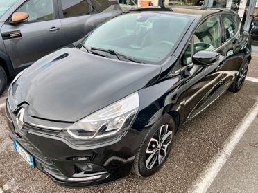 Renault Clio 1.2 75CV 5 porte Zen
