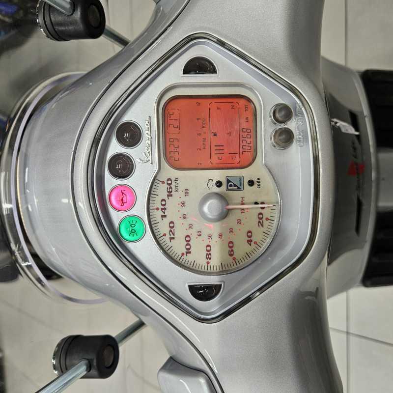 Vespa GTS 250 i.e. - 2005