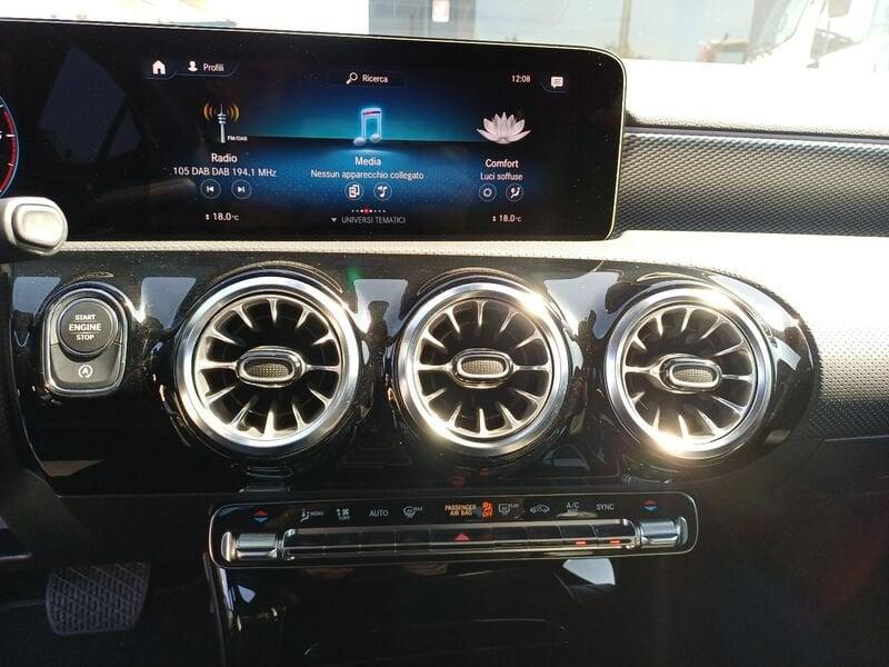 Mercedes-Benz Classe A A 180 d Automatic Sport NIGHT-EDITION