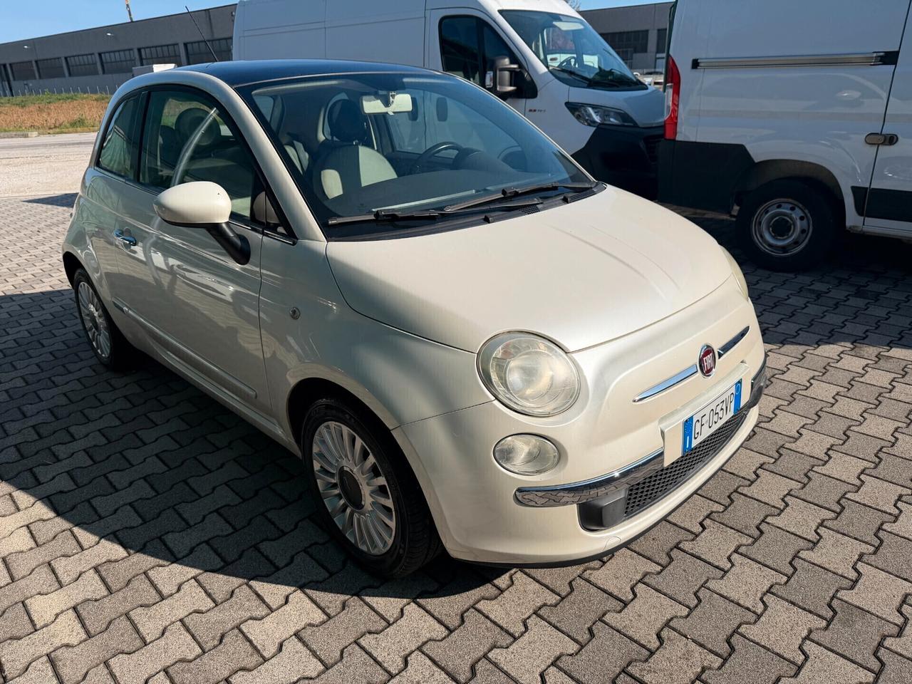 Fiat 500 1.2 Lounge OK NEO PATENTATI