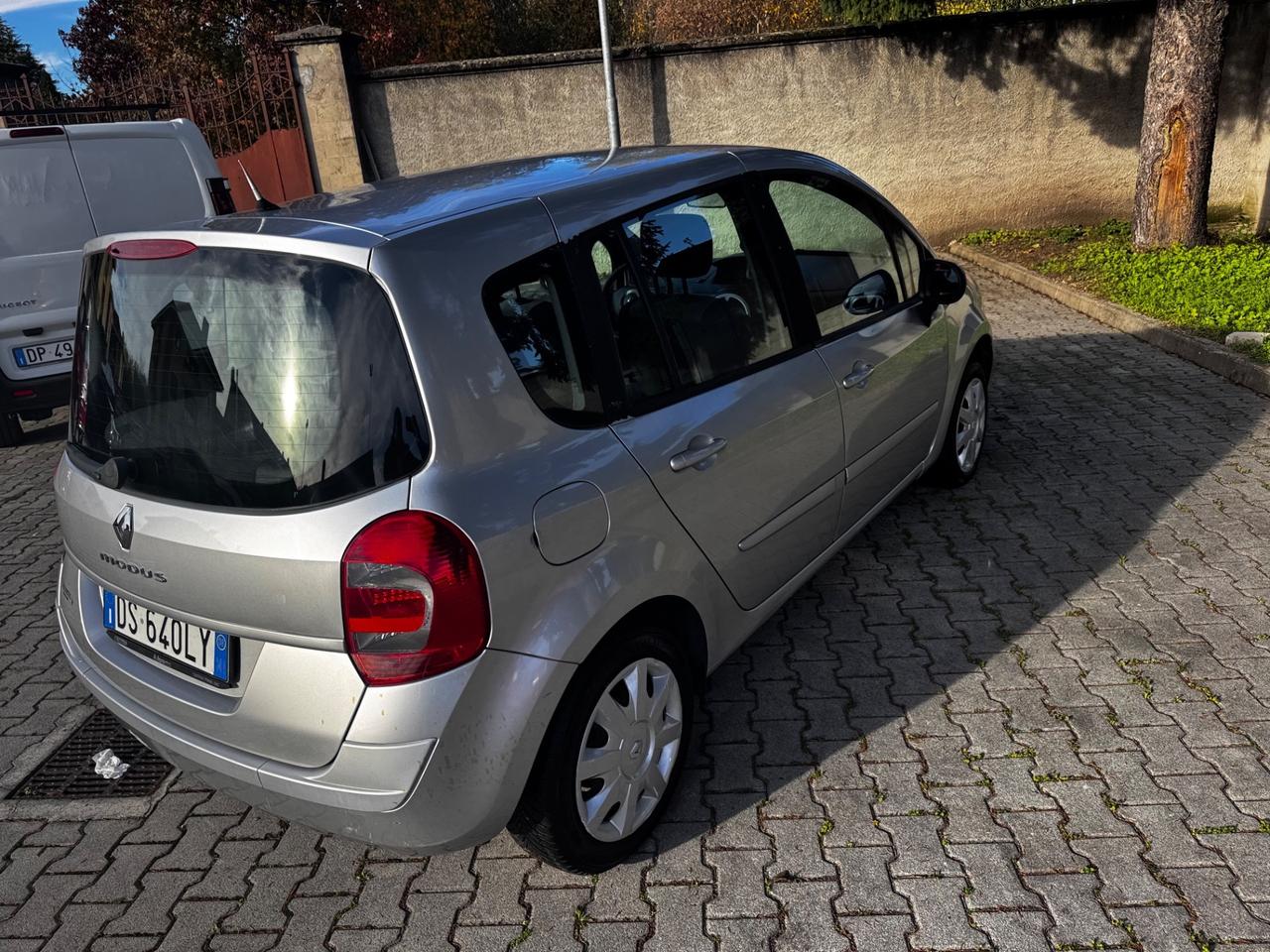 Renault Modus Grand 1.2 16V neopatentato