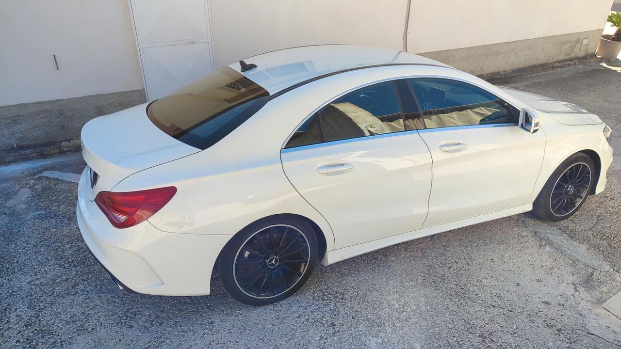 MERCEDES CLA 200 PREMIUM