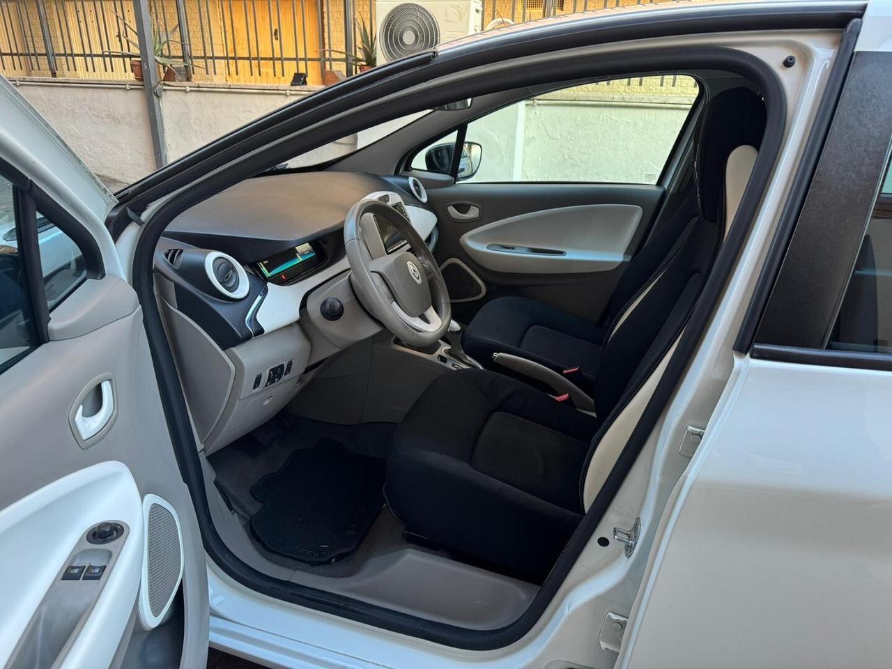 RENAULT Zoe Intens (43 kw) 76000KM