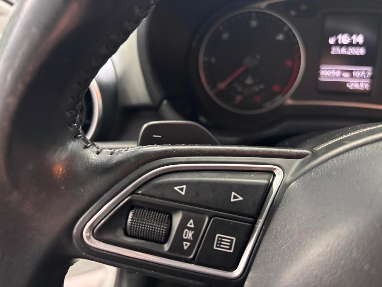 AUDI A1 SPORTBACK 1.4 TDI S-TRONIC S-LINE