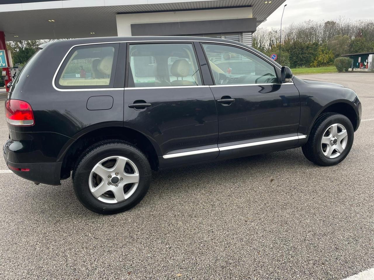 Volkswagen Touareg 2.5 R5 TDI