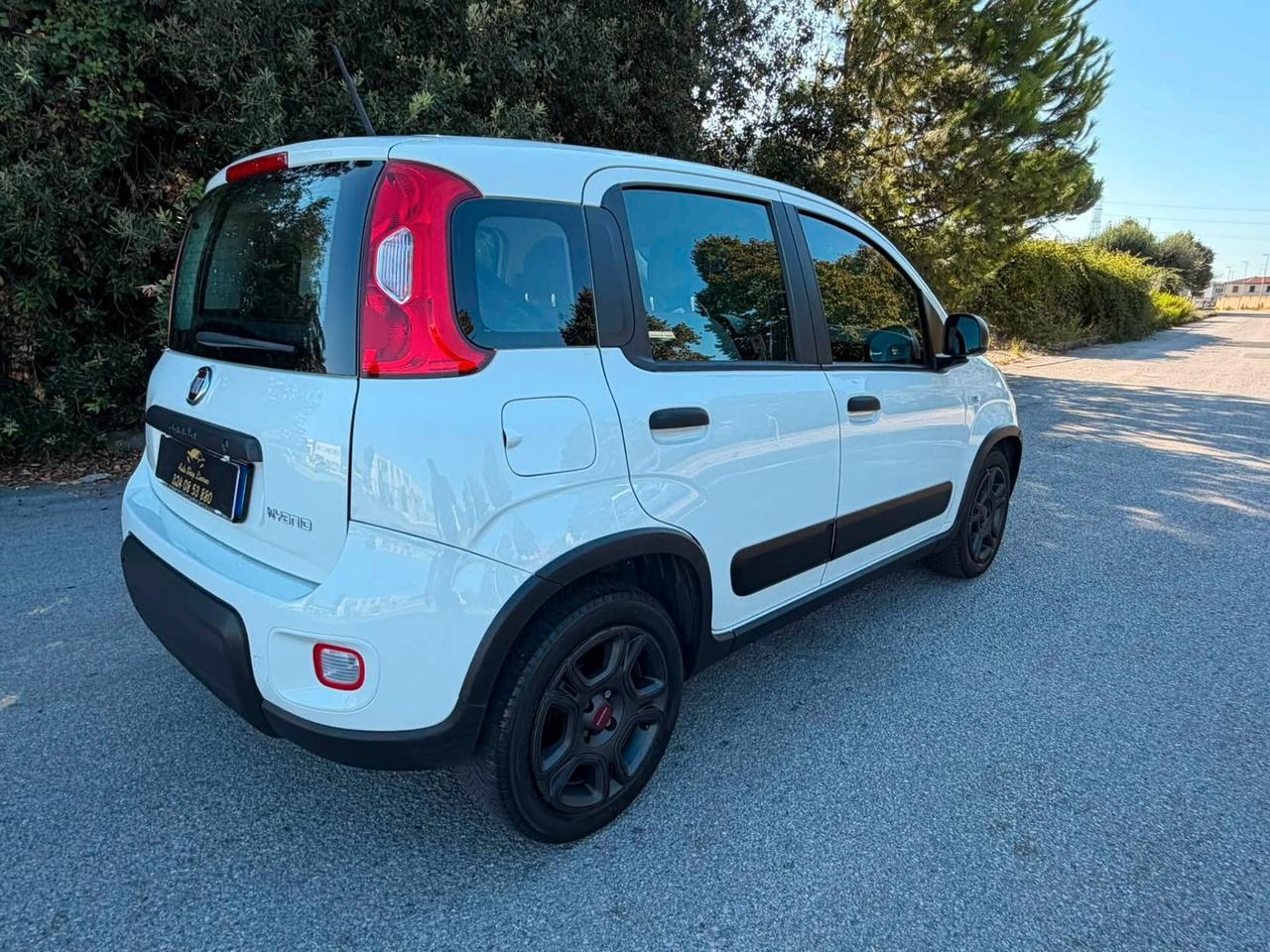 Fiat Panda 1.0 GSE S&S Hybrid Street Van 4 posti