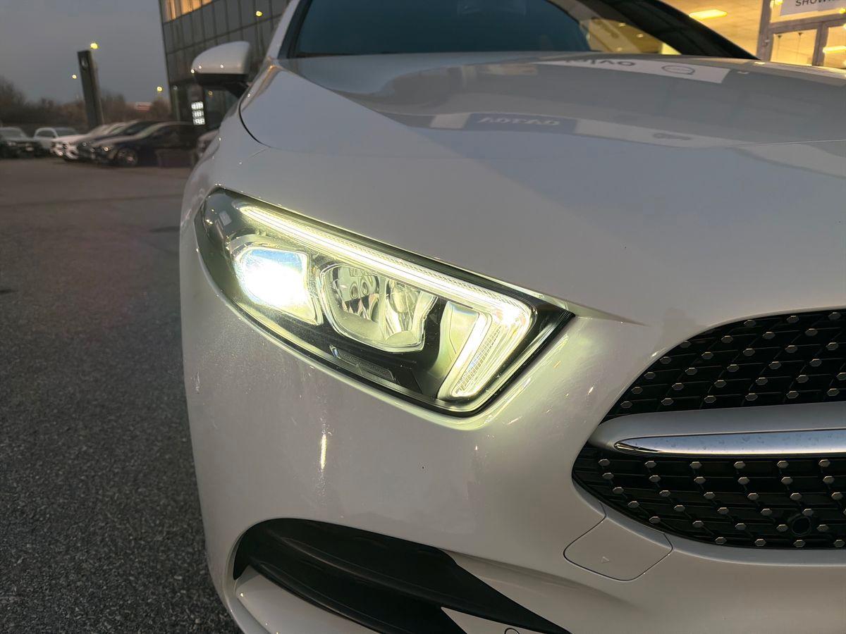 Mercedes-Benz A 180 Premium auto