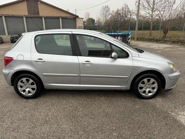 PEUGEOT 307 Neopatentati Bellissima 1.6 16V 5p. XSI
