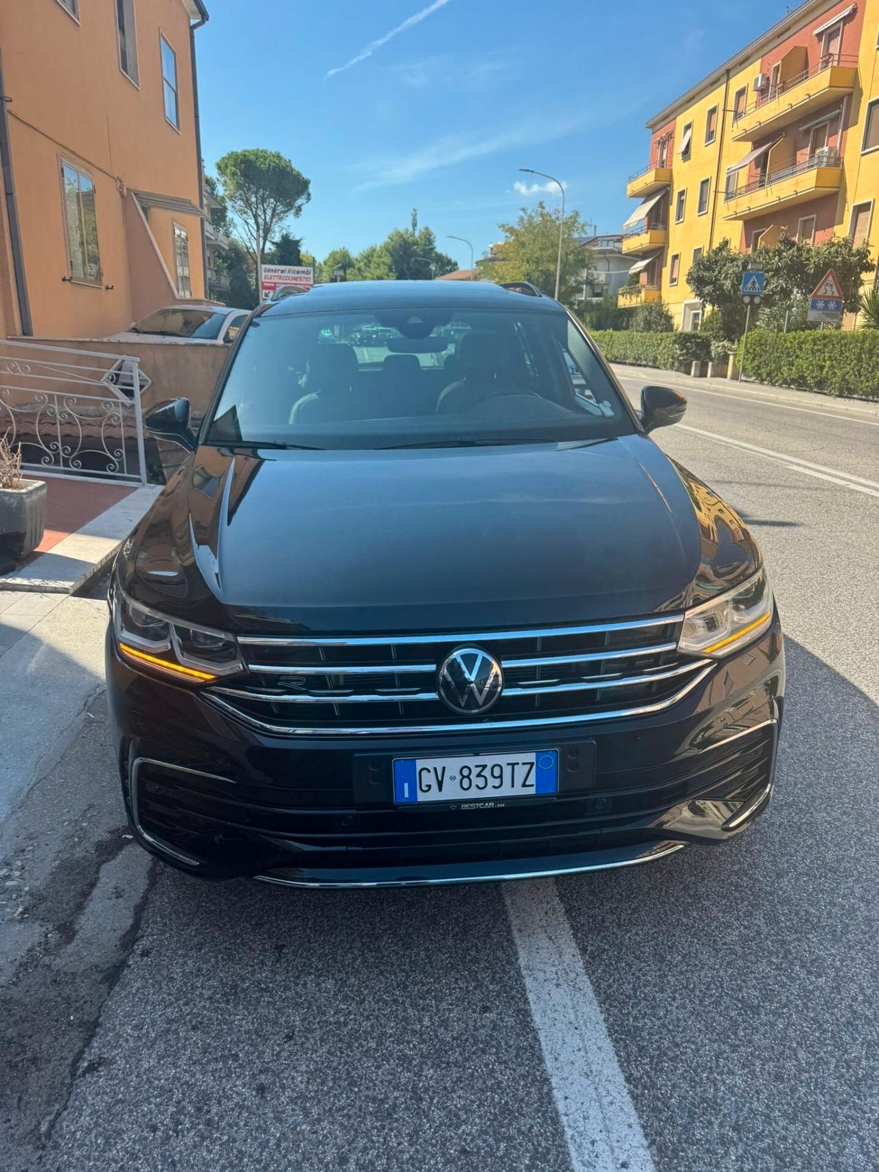 Volkswagen Tiguan 2.0 TDI 193 CV DSG 4MOTION R-Line