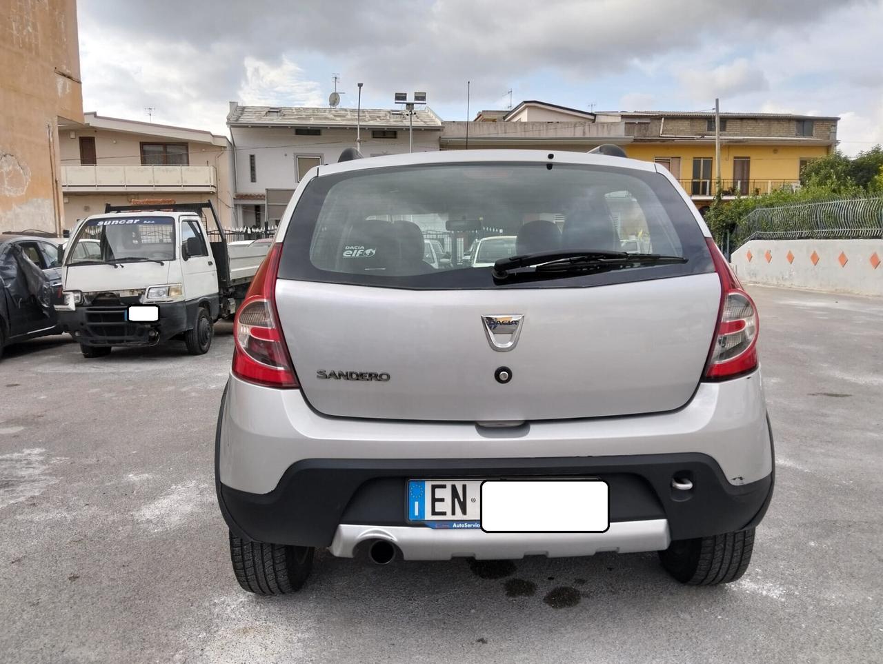 Dacia Sandero Stepway 1.6 8V GPL 85CV 2012